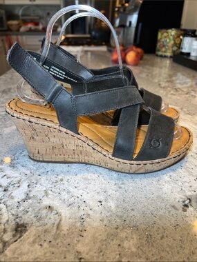Børn Seashell Black Leather Cork Wedge Sandals Size 9 EUC